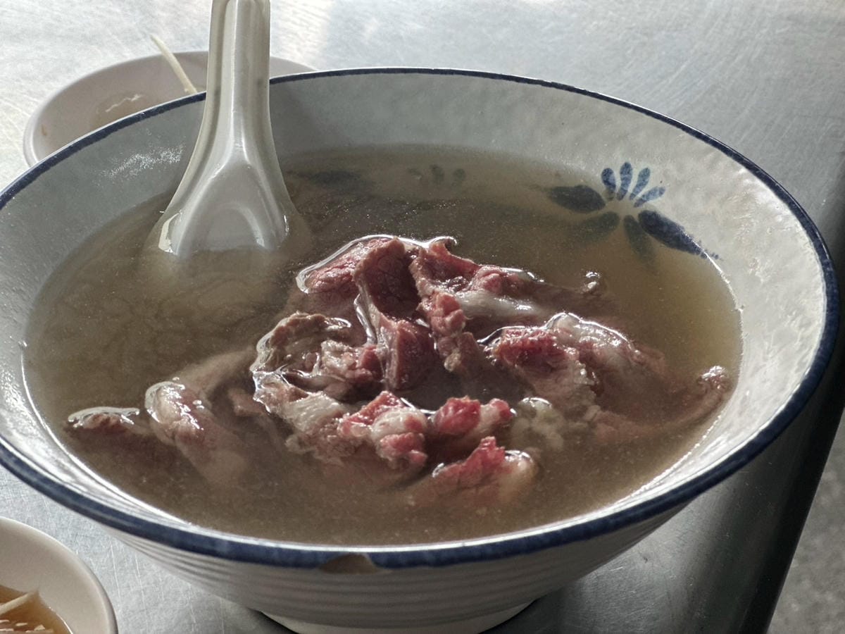 夏日必吃,清甜爽口牛肉湯 │阿村牛肉湯 夏日必吃,清甜爽口牛肉湯 │阿村牛肉湯
