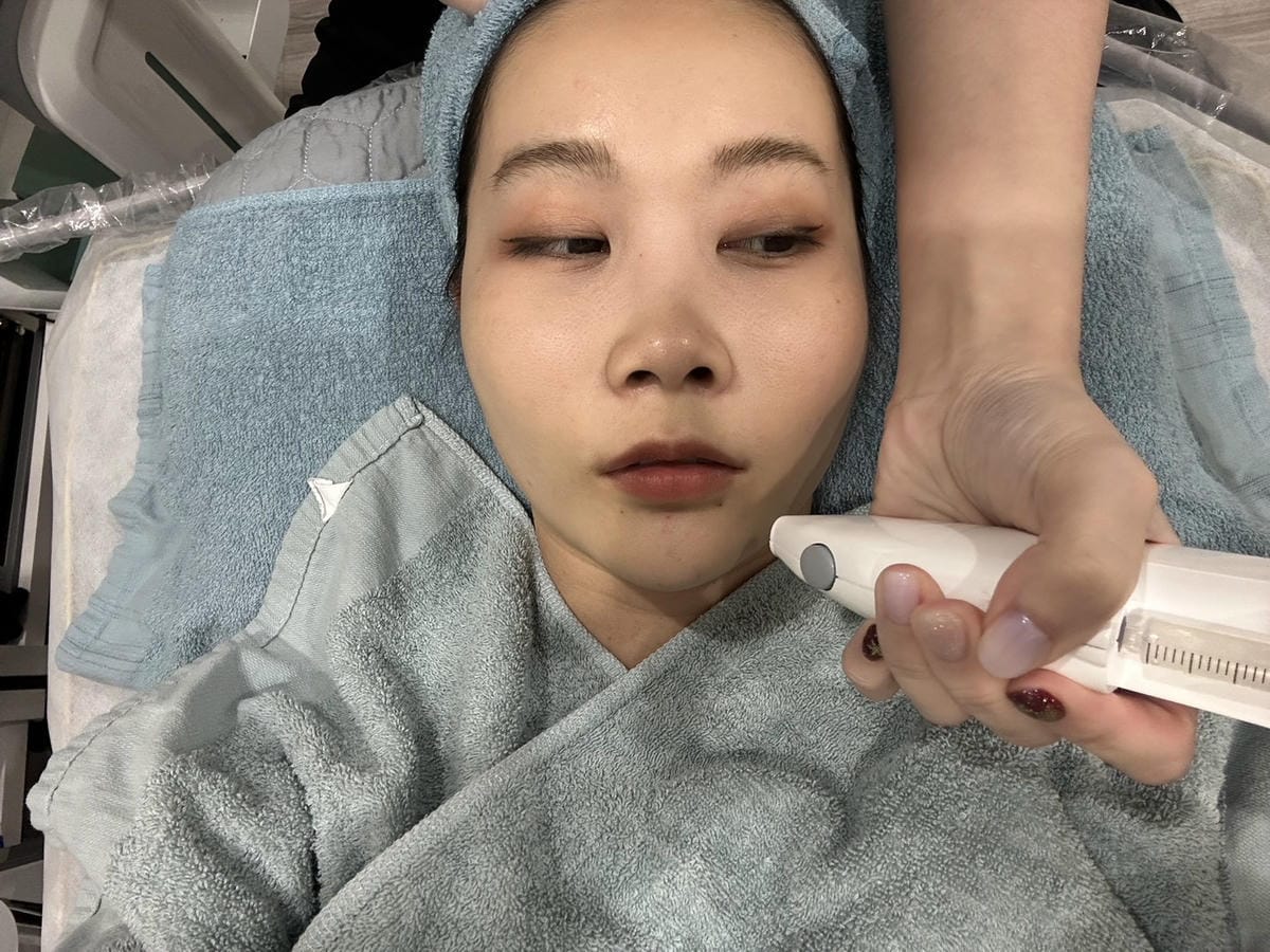 美妍QQ槍，讓肌膚水嫩又有光！ 🌈 │皙妍診所