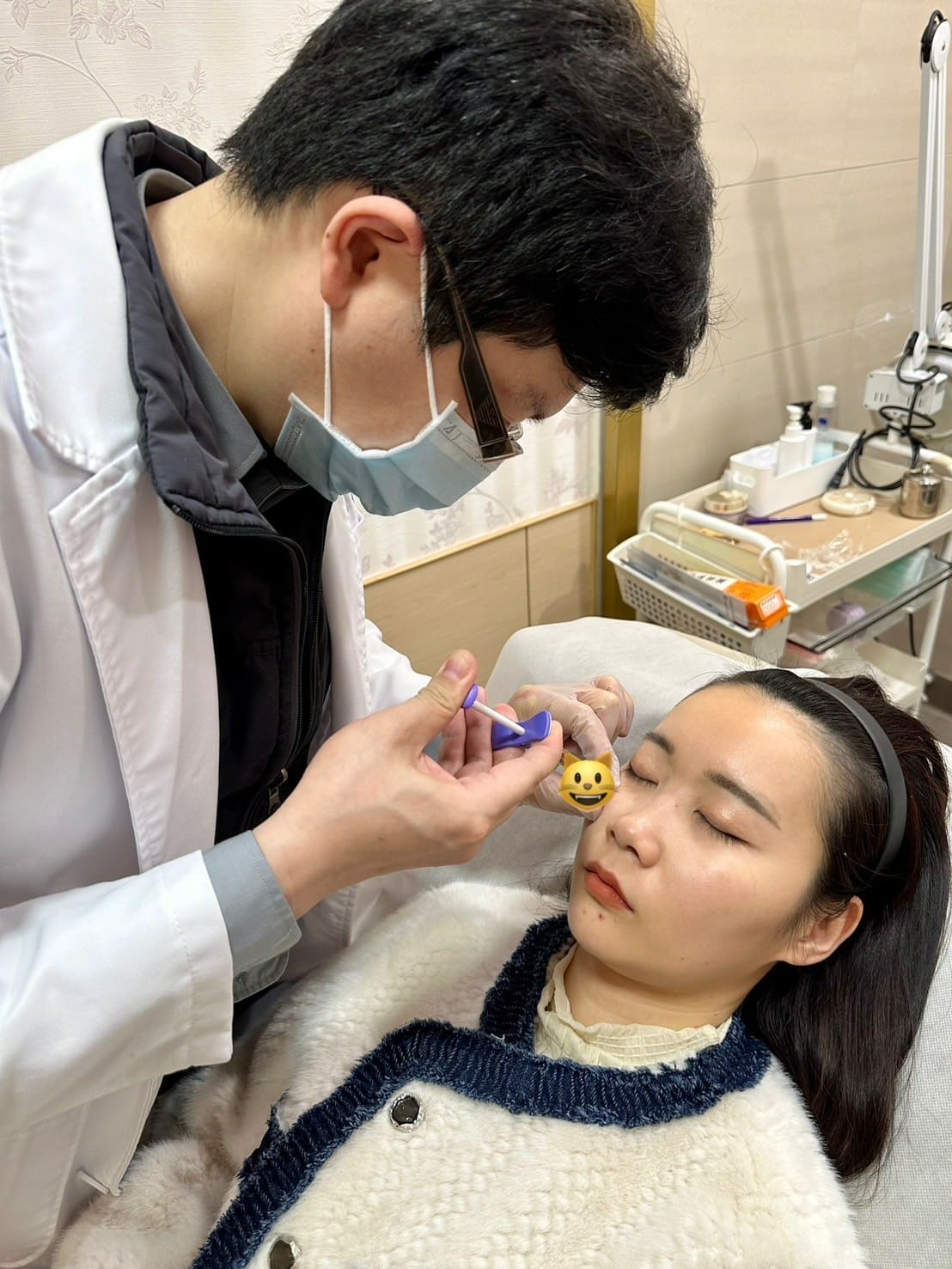 關於微整形功課，喬雅登VOLBELLA玻尿酸淚溝施打推薦！不