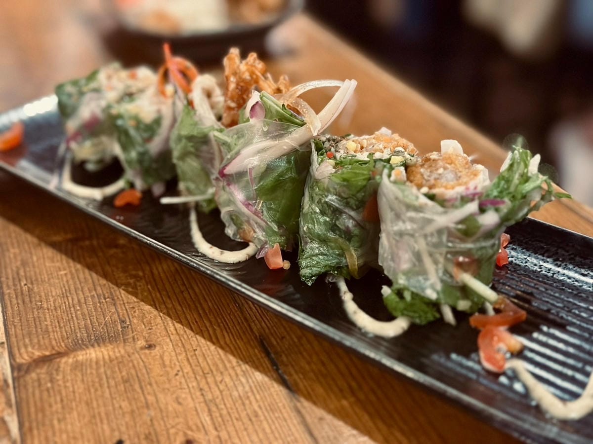 夜幕下的日式隱居：永貞路的美食秘境｜隱居居酒屋永貞店