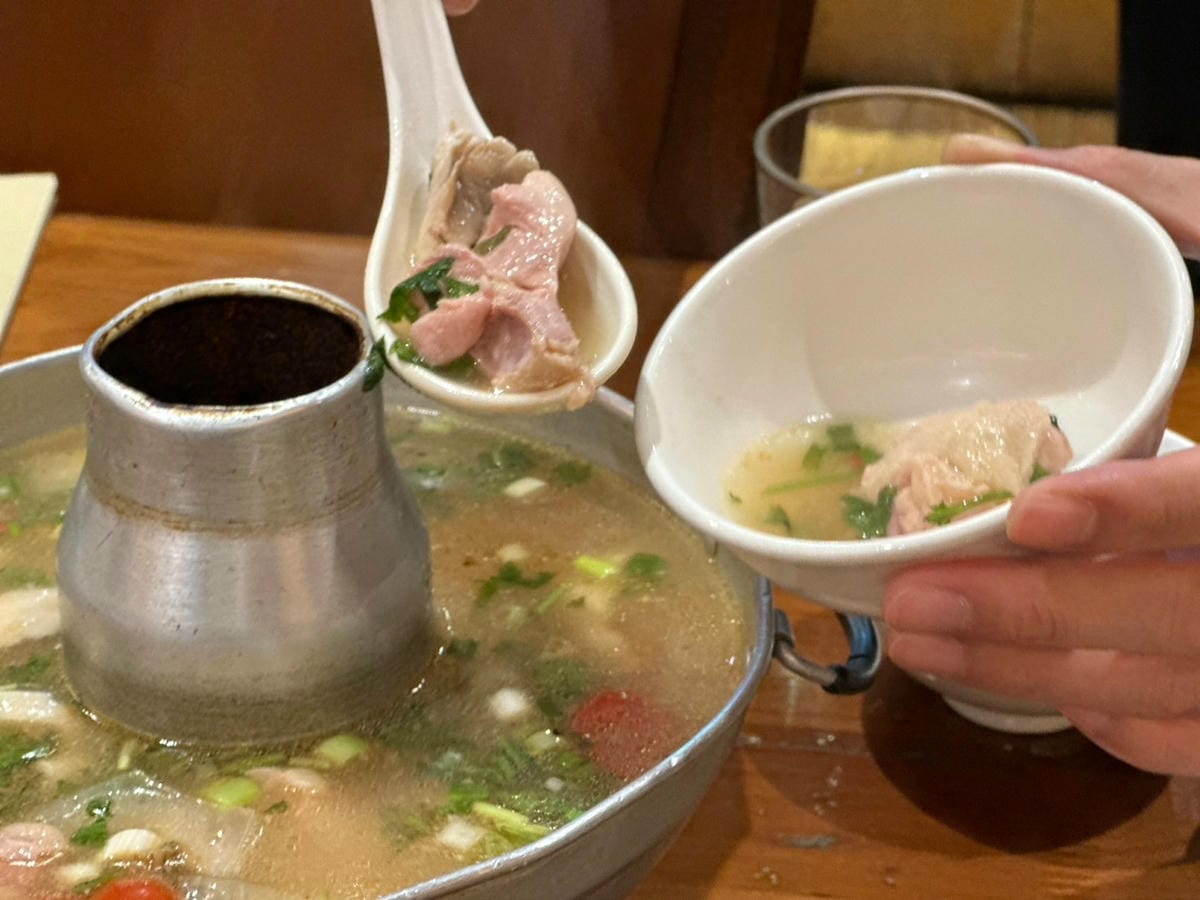 置身泰國鄉村小院，品嚐道地泰北料理 | 泰美餐廳