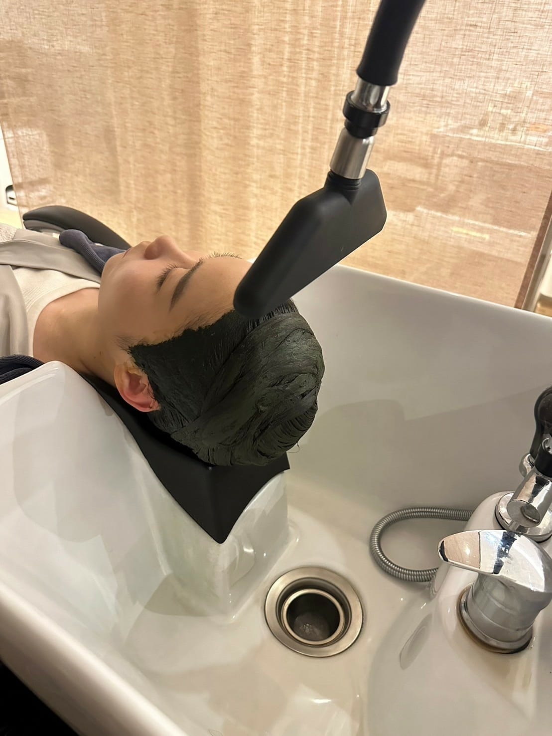 沉浸式頂級育髮松山區頭皮養護推薦：如何擁有健康頭皮｜六厘米 