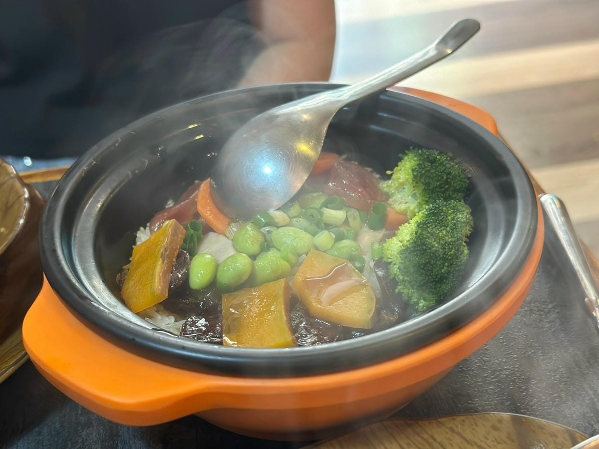 炎炎夏日北投椰子雞火鍋｜雞椰爺 椰子雞鍋物料理