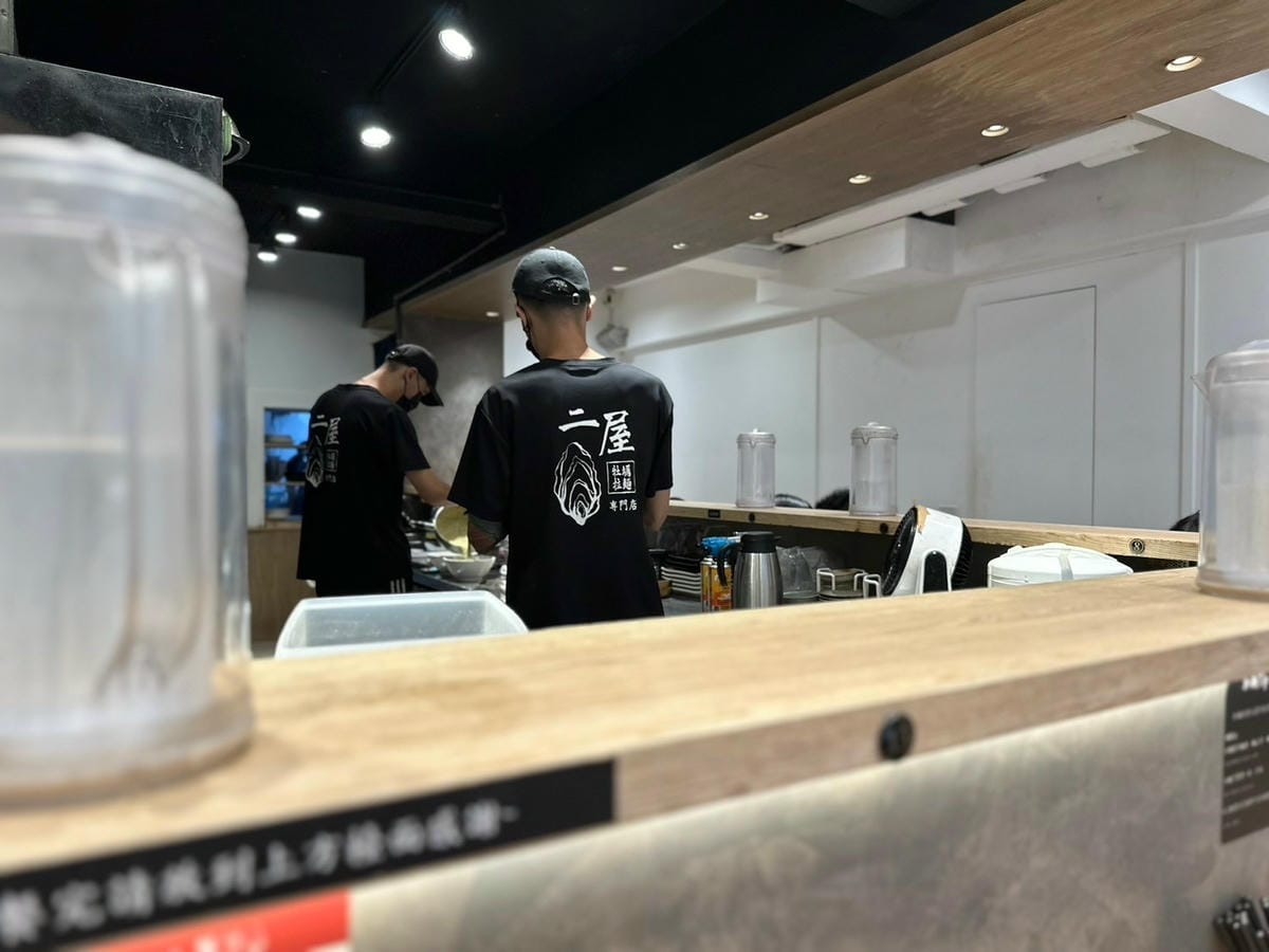 LINE_ALBUM_牡蠣_241016_7.jpg