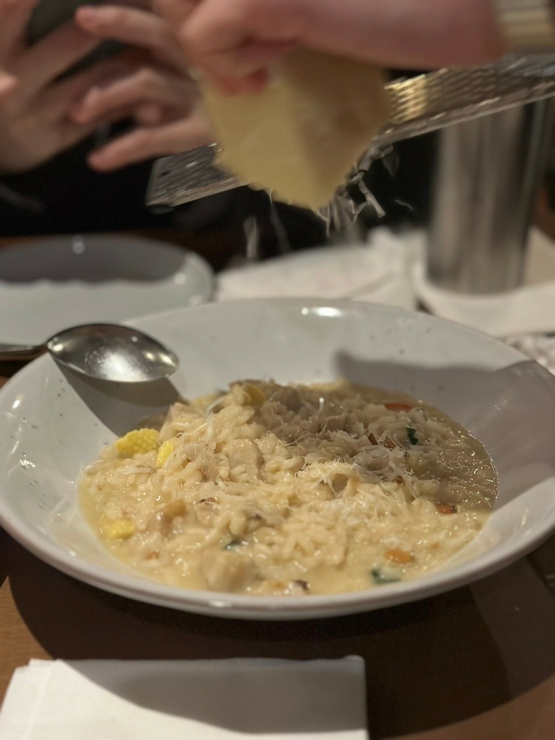 打卡台北東區浪漫氛圍滿分餐酒館│Muzeo Gastrono