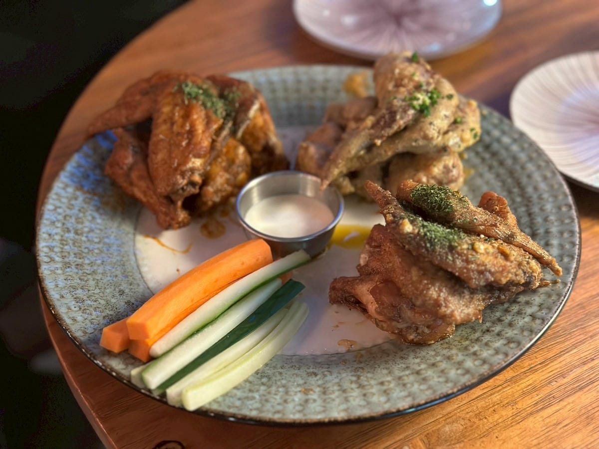 GUMGUM餐酒館｜台北信義區人氣餐酒館推薦，聚餐約會生日首
