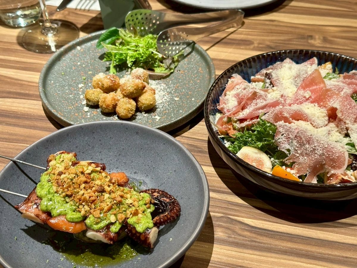 台北仁愛圓環巷弄 Reale Cucina Italiana