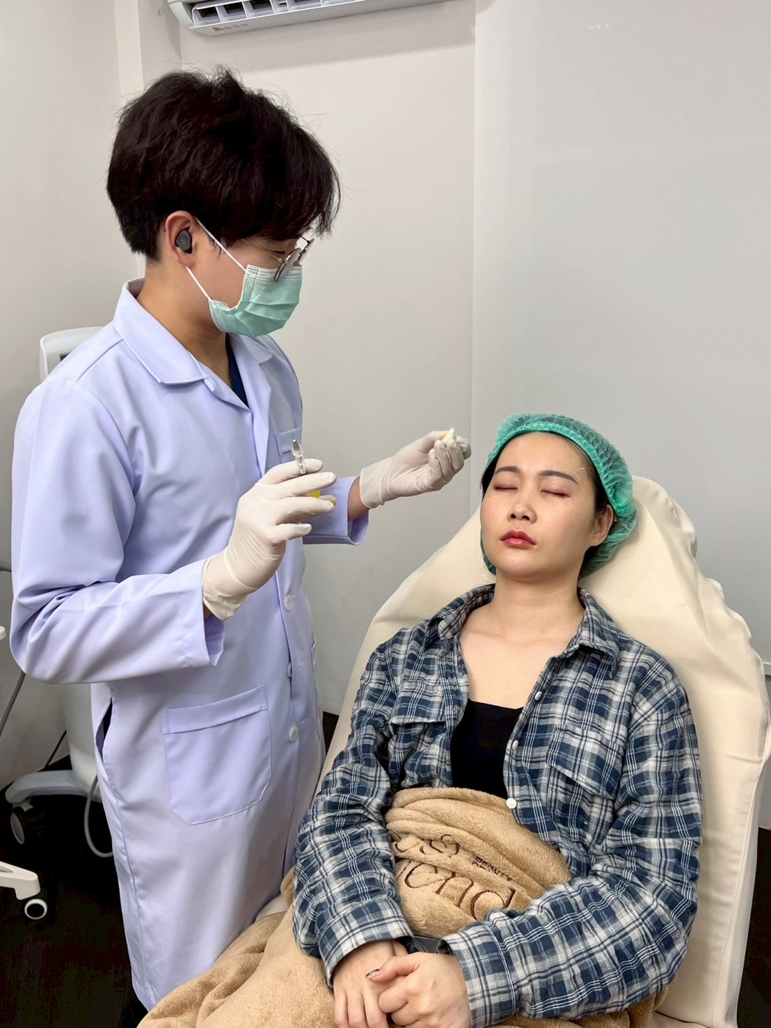 泰國曼谷醫美體驗｜曼谷音波拉提推薦？泰國醫美諮詢流程與中文服務心得Best Friend Clinic