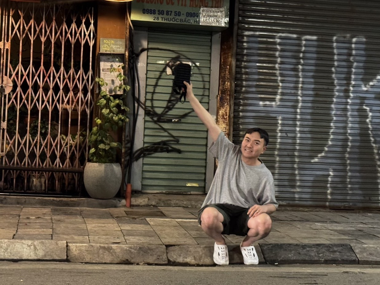 長途旅行必備好物分享｜Travel Blue旅行枕實測：收得進包、靠著不滑，長途飛行終於能睡